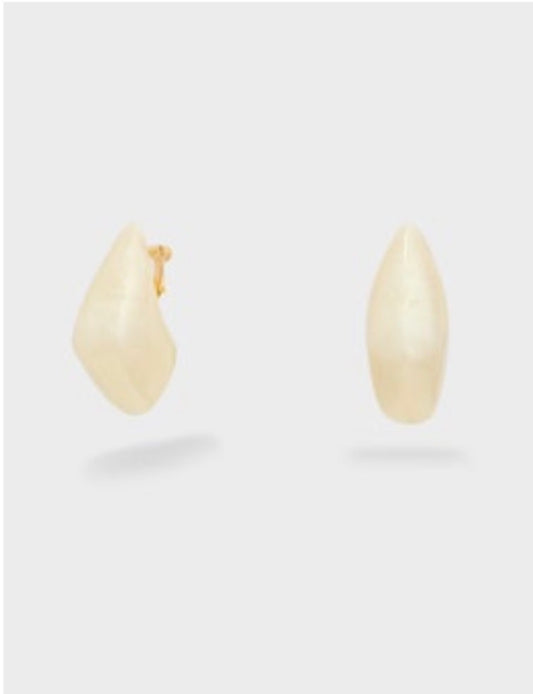 Orecchini squadrati in resina Nalì