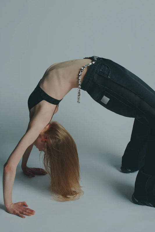 Jeans wide leg con organza Circus Hotel