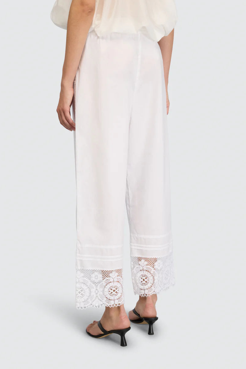 Pantalone cropped con pizzo OTTOLINE Semicouture