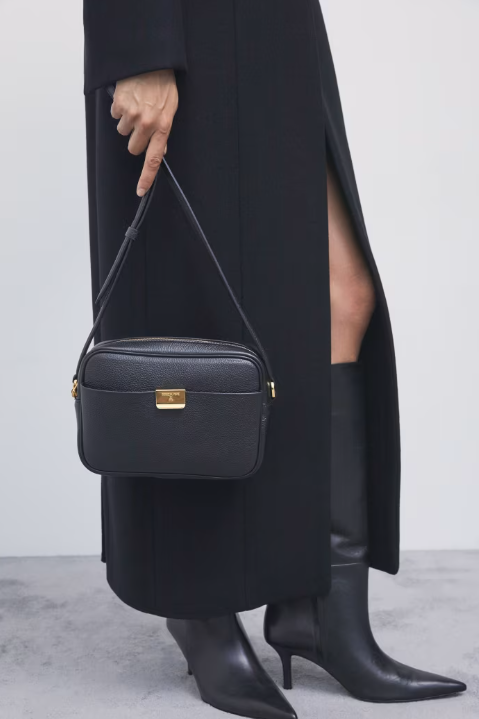 Borsa a tracolla in pelle big Patrizia Pepe