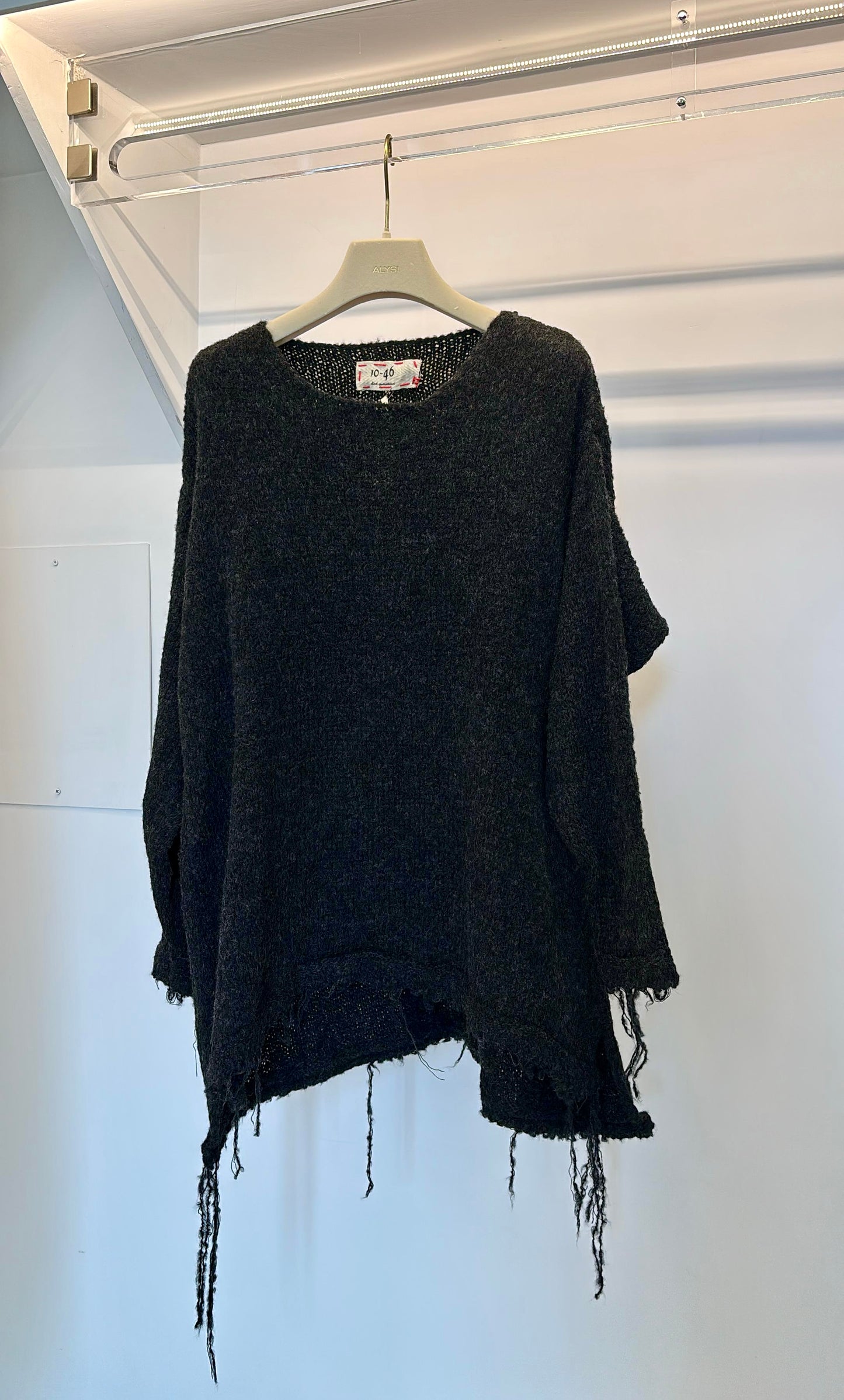 Maglia sfrangiata Tadashi