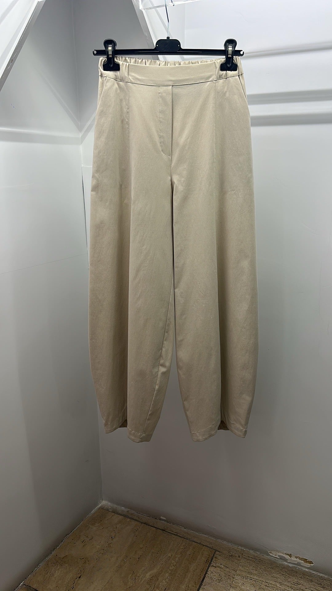 Pantalone a uovo Tadashi