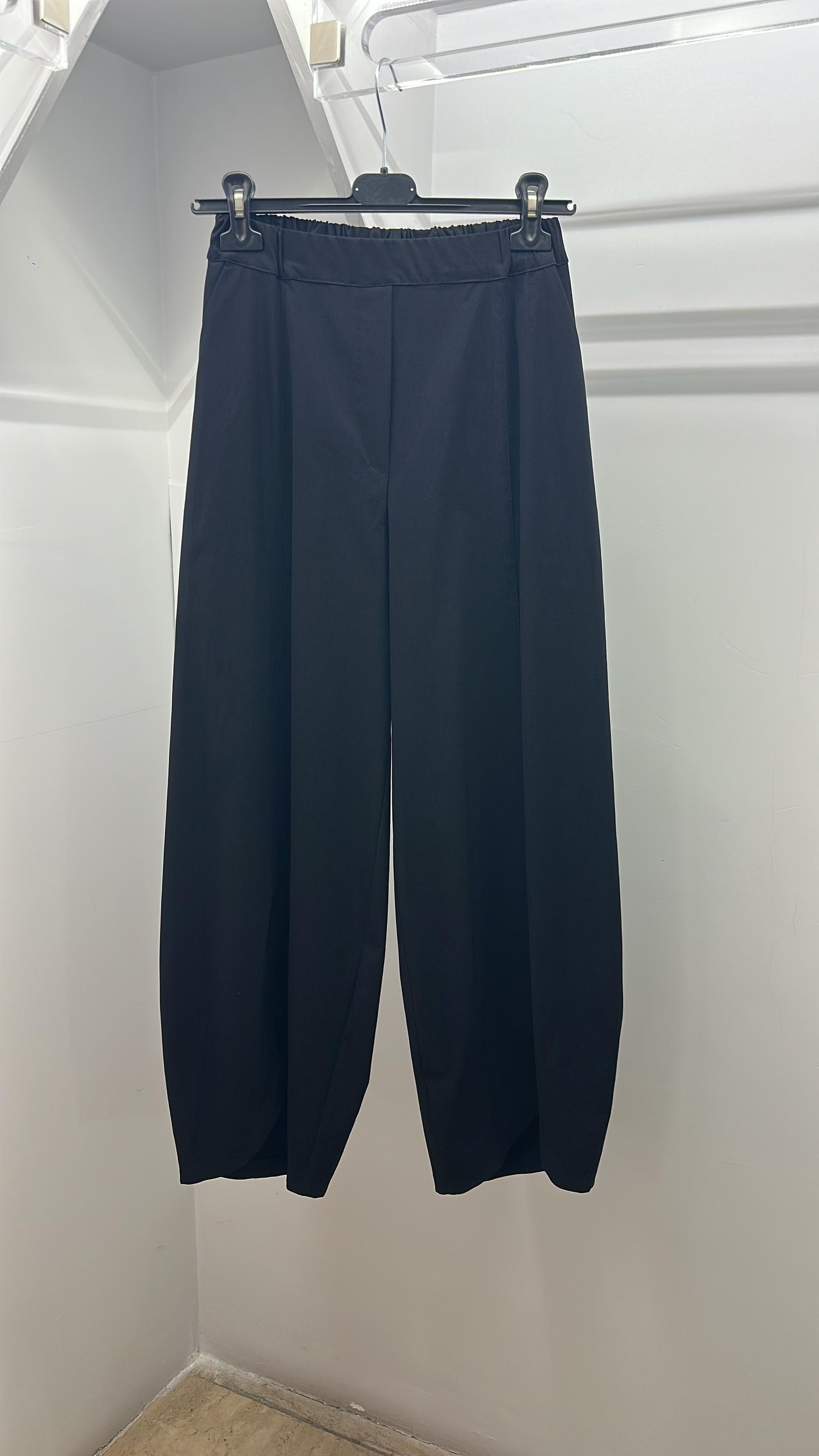 Pantalone a uovo Tadashi