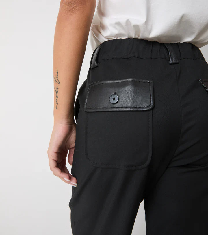 Pantalone sigaretta con dettagli in ecopelle Alessia Santi