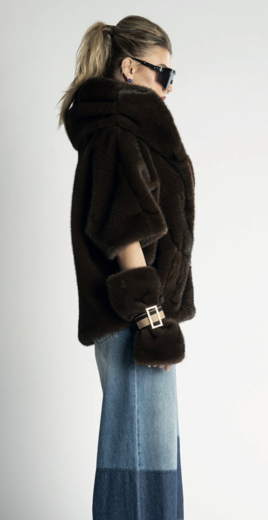 Cappa in ecopelliccia LANACAPRINA