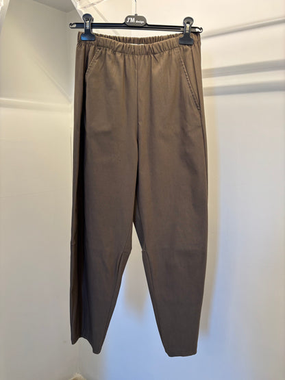 Pantalone carrot J'm Design