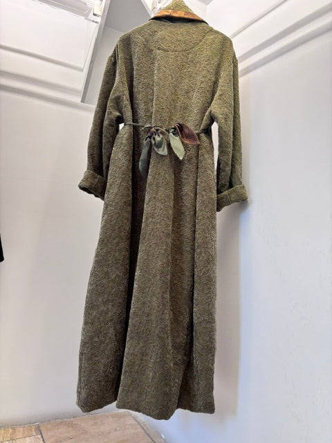Cappotto lungo con fiori Tadashi