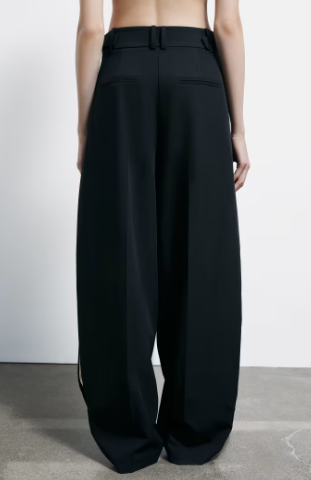 Pantalone ad uovo Patrizia Pepe