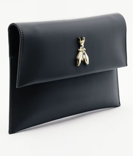 Pochette Fly in pelle con catena Patrizia Pepe