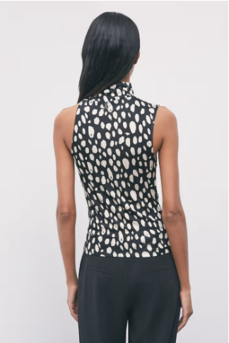 Top smanicato collo alto asimmetrico Patrizia Pepe