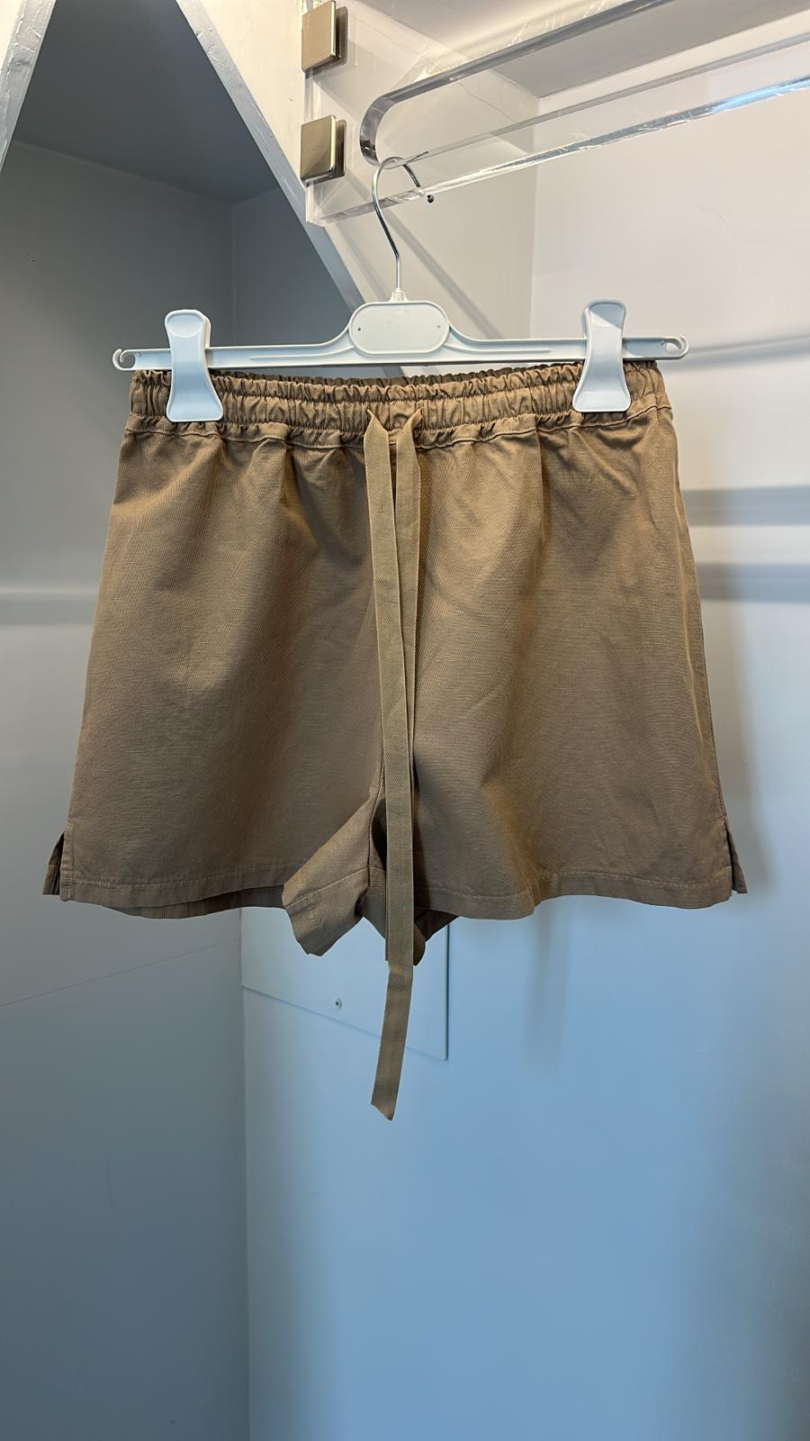 Shorts LABORATORIO
