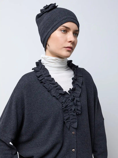 Cappello con fiori Neirami