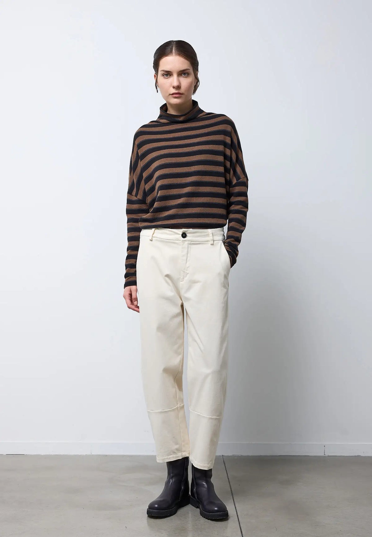 Pantalone con cuciture sulle gambe Neirami