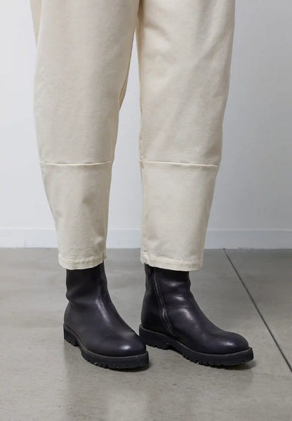Pantalone con cuciture sulle gambe Neirami