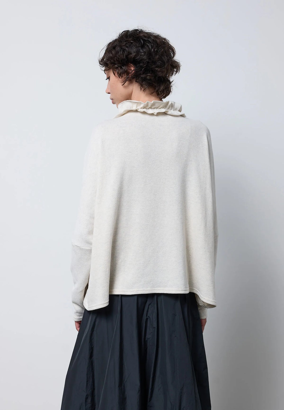Maglia over con volant Neirami