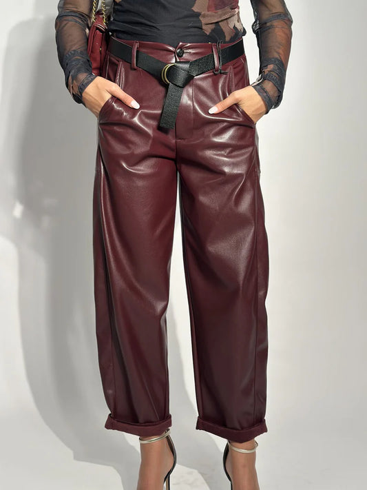 Pantalone in ecopelle Le Streghe